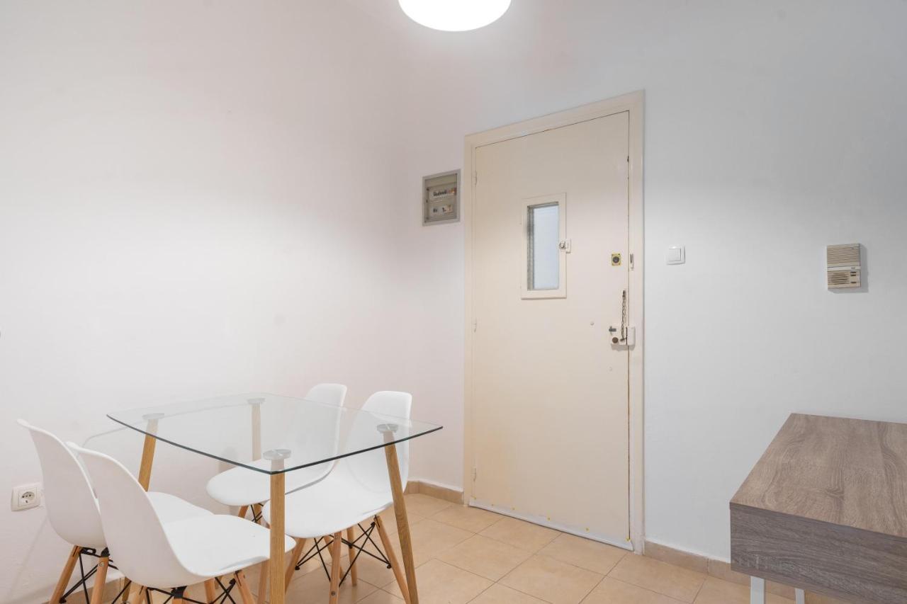 Apartment 1Km From Acropolis Filoppapou Hill Athene Buitenkant foto